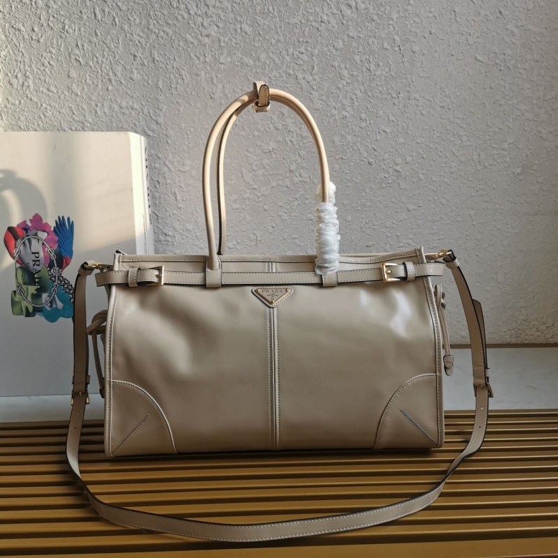 Pra*a top handle bags